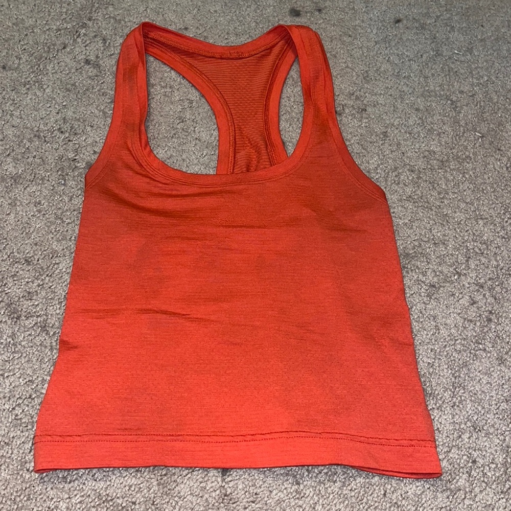 Lululemon swiftly tech in size 4!